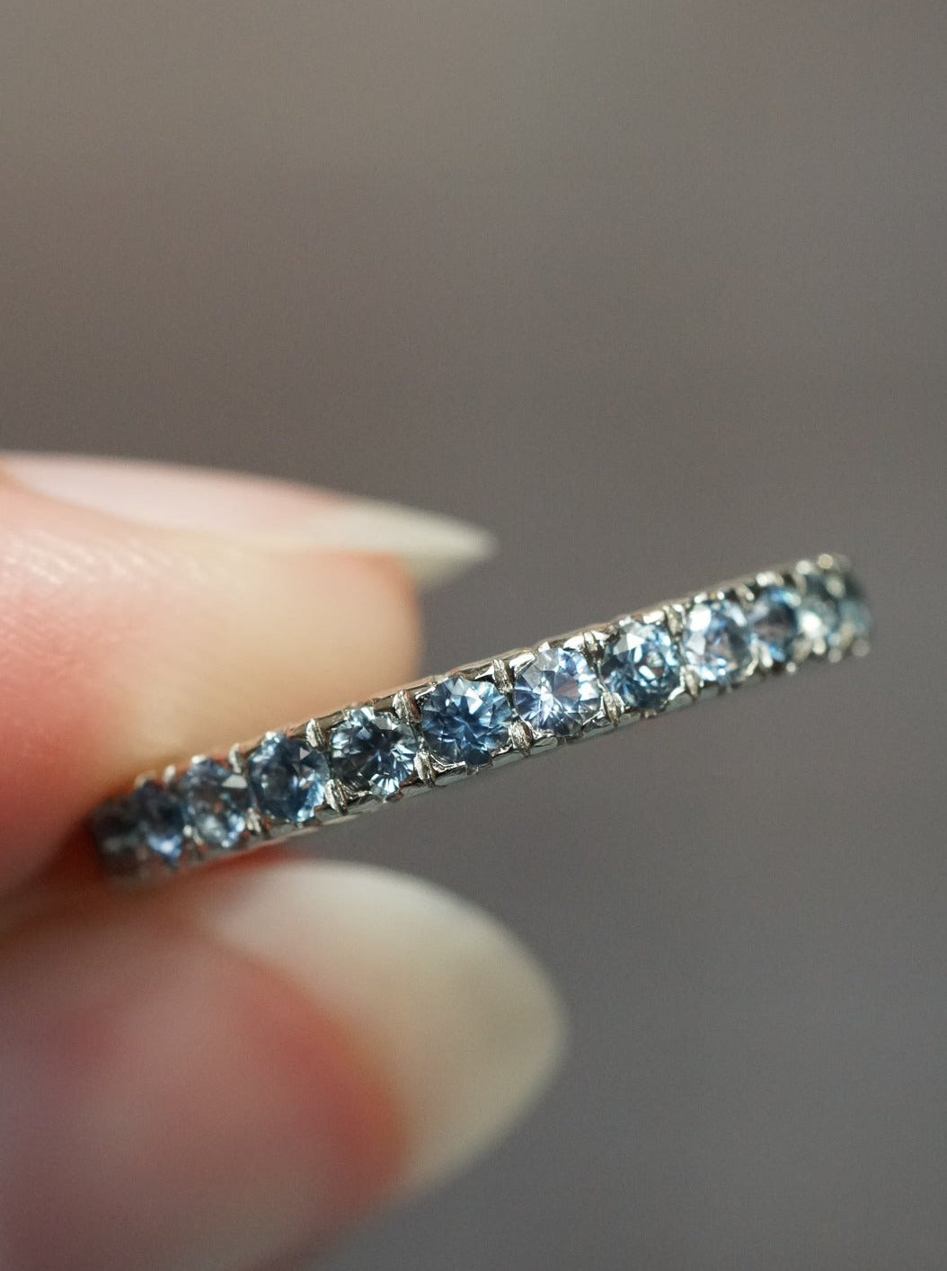 Viburnum Pavé Half Eternity Band - 2mm Montana Sapphires