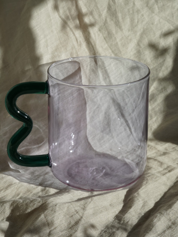 Wiggle Glass Mug